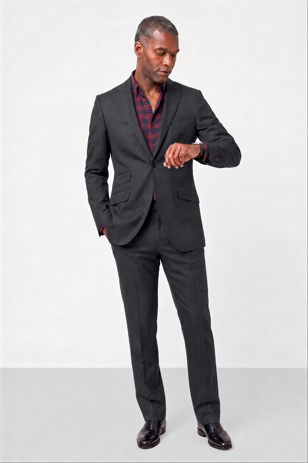 Solid Fine Textured Weave Suit — Medium Gray