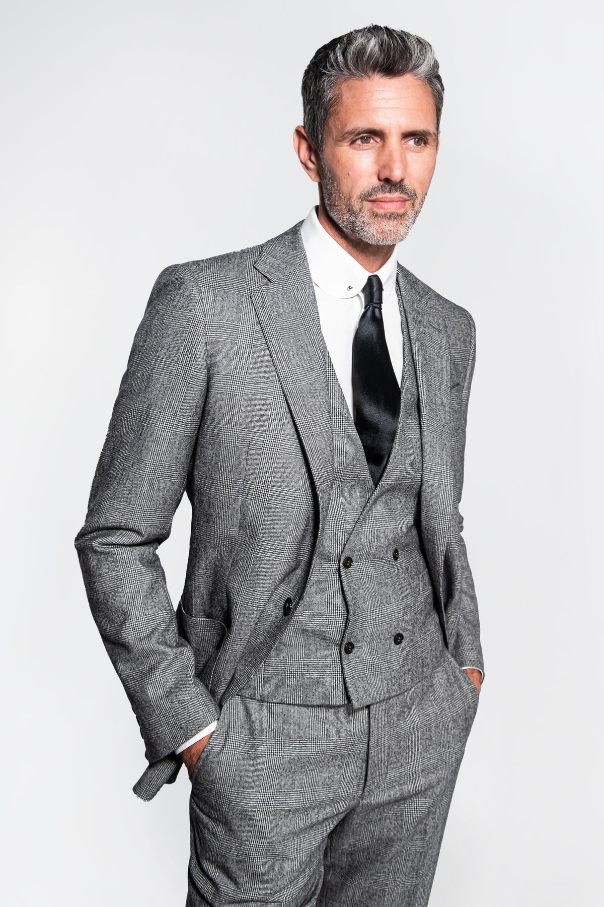 Holland & Sherry Flannel Glen Plaid Suit