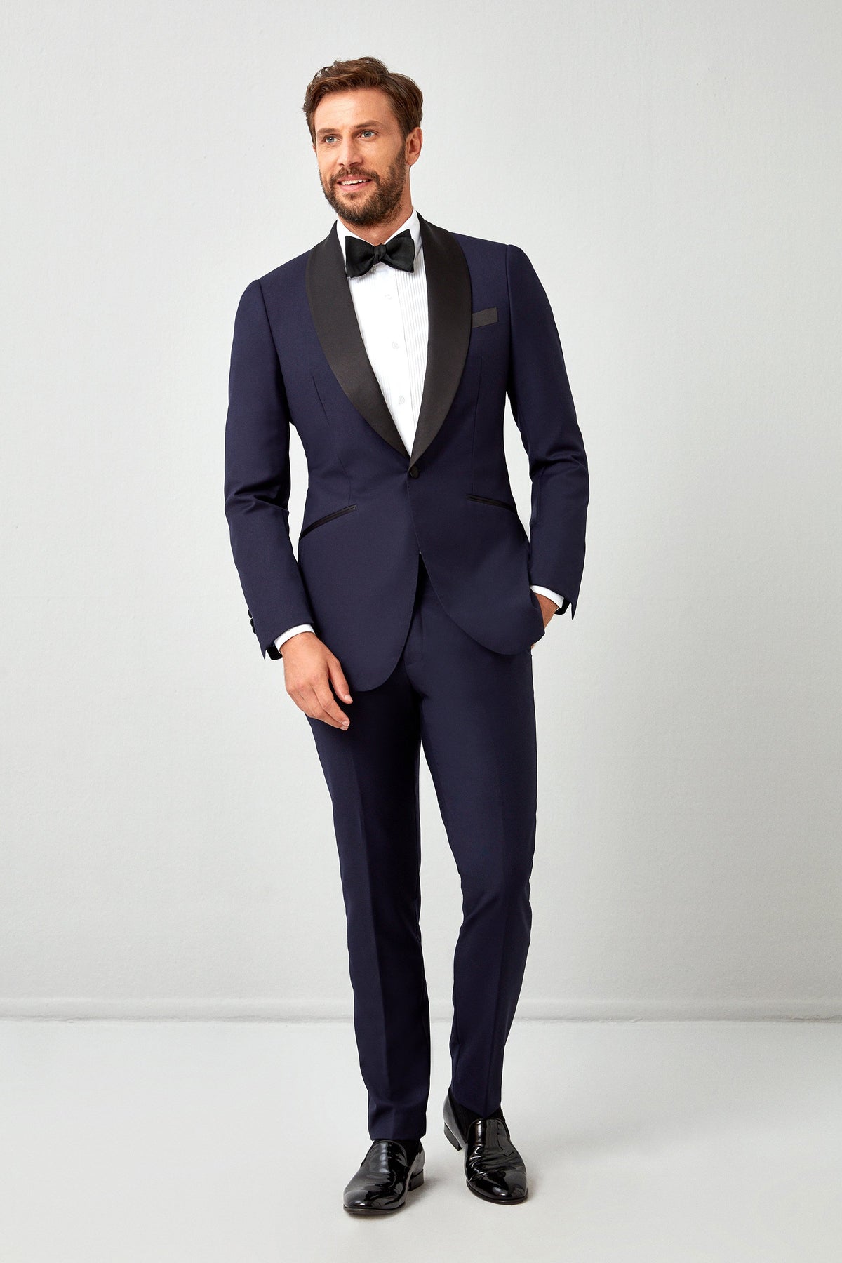 Solid Plain Weave 110s Tuxedo