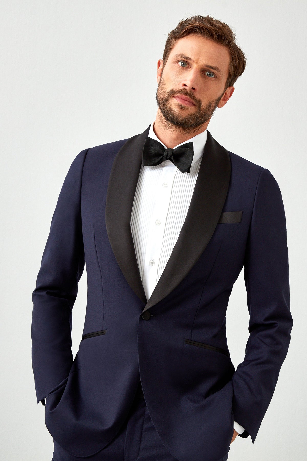 Solid Plain Weave 110s Tuxedo